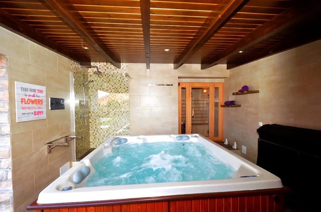 Villa De Lujo Con Piscina Privada Y Spa Tetir