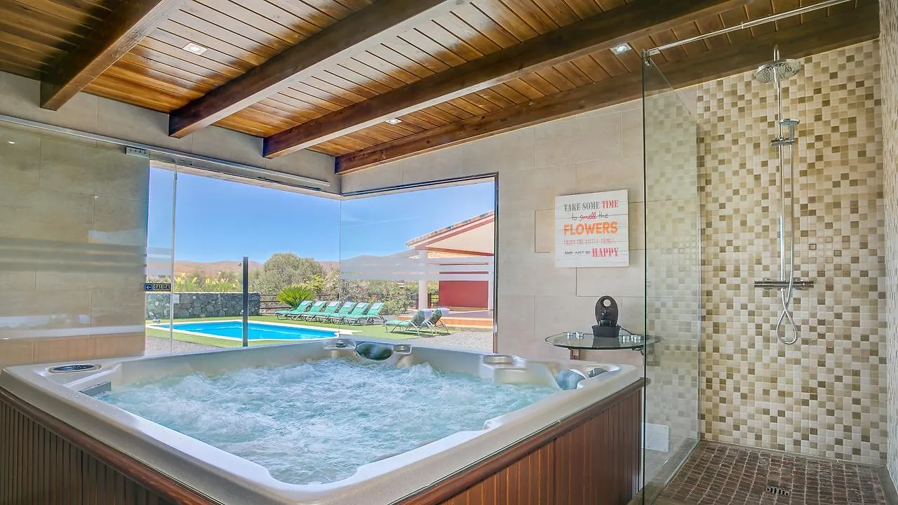 Villa De Lujo Con Piscina Privada Y Spa Tetir