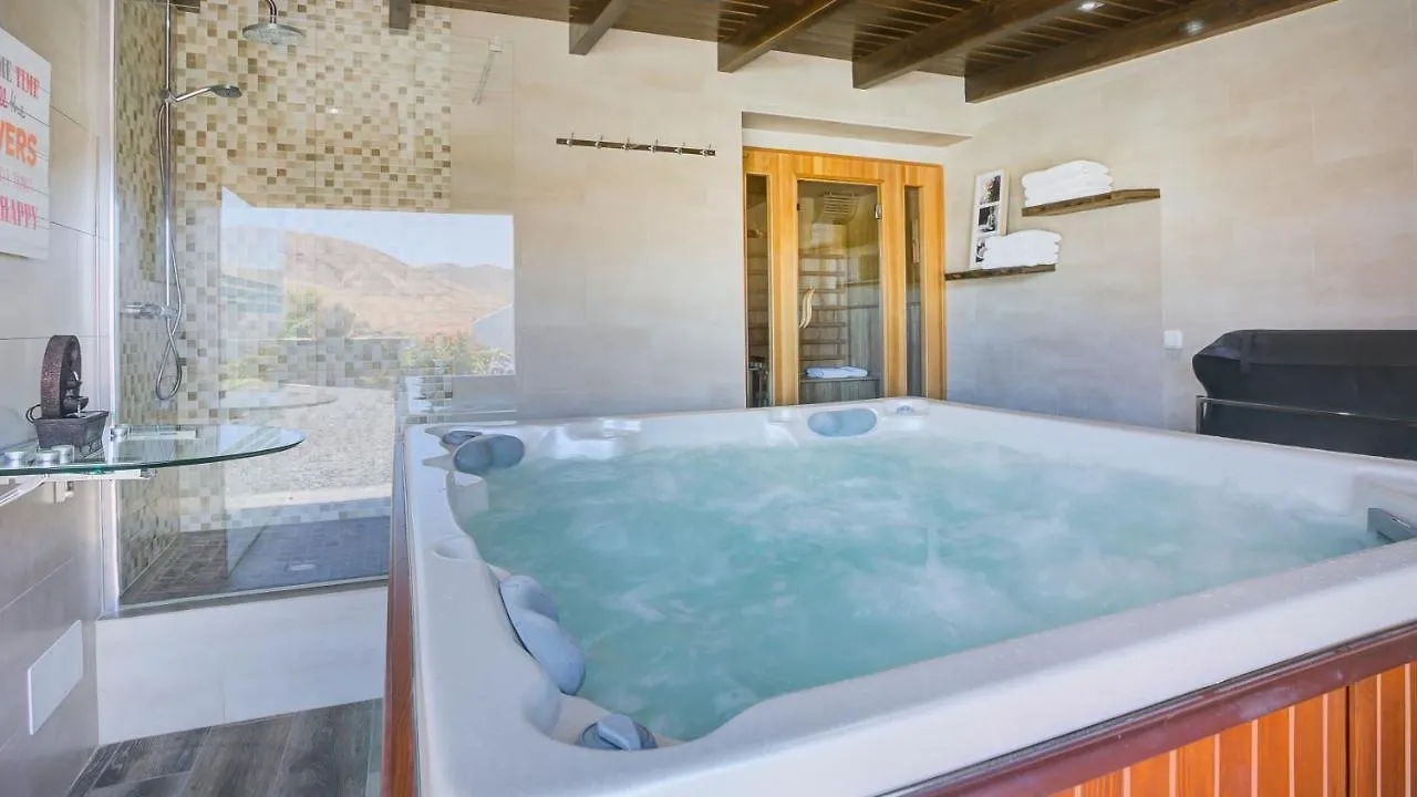 Villa De Lujo Con Piscina Privada Y Spa Tetir